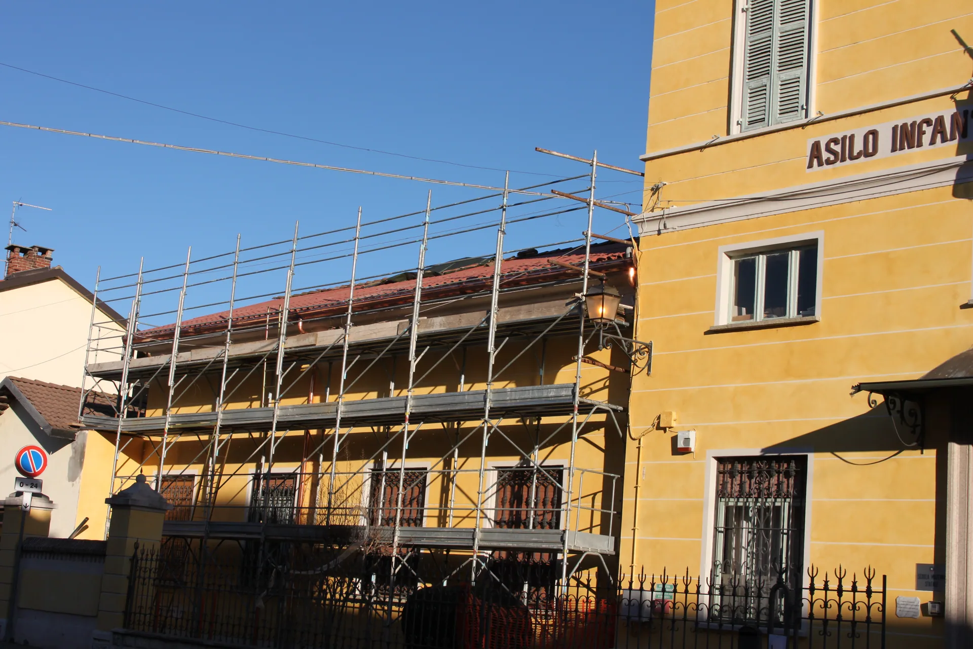 Ristrutturazione edilizia dell'edificio sede dell'Asilo Infantile Giovanni Crosio in Alice Castello (VC) – Restauro delle decorazioni interne ed opere accessorie — foto 4